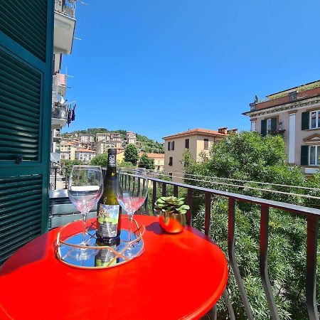 Soni Apartment Специя Экстерьер фото